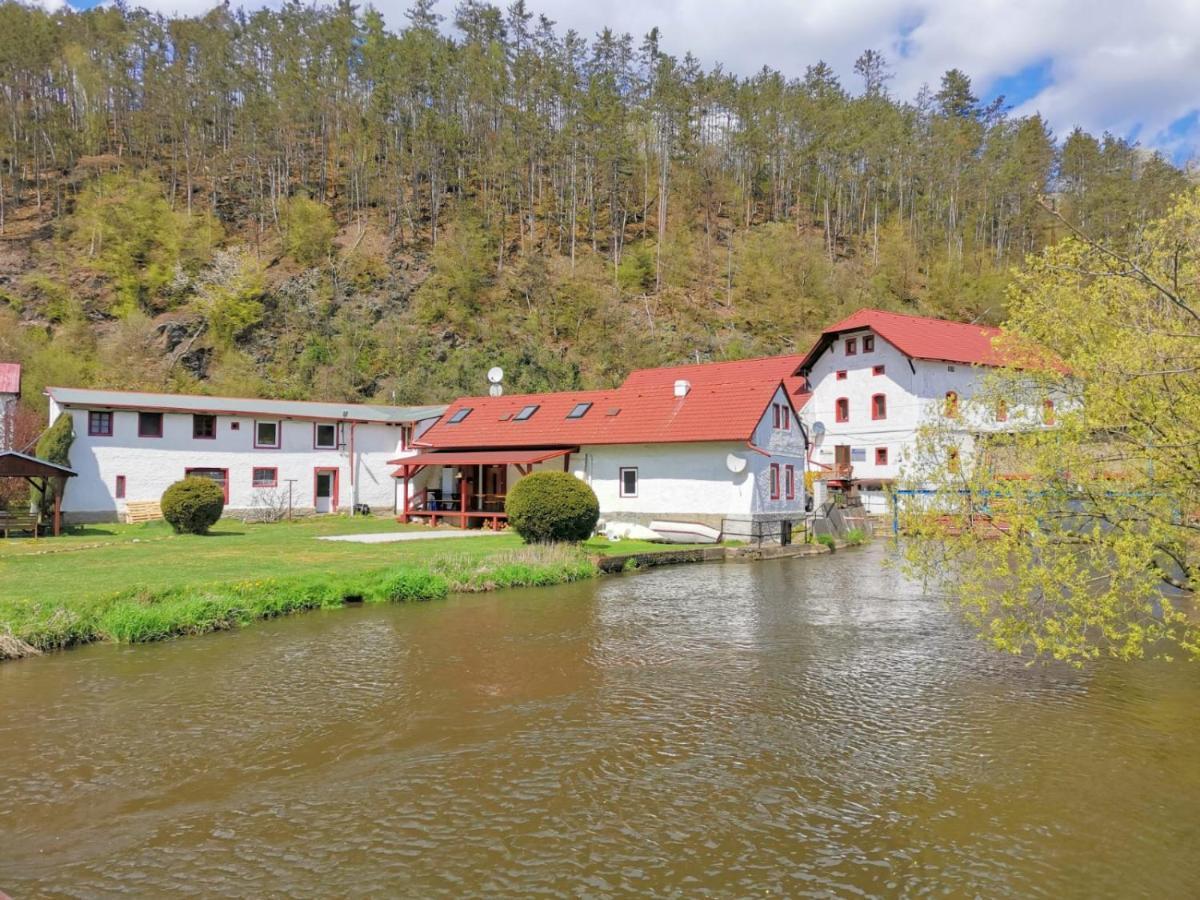 Ferienwohnung Cechuv Mlyn Hrebecniky Exterior foto